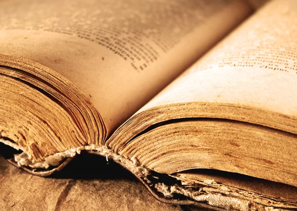 Mesenapok-Esti mesék